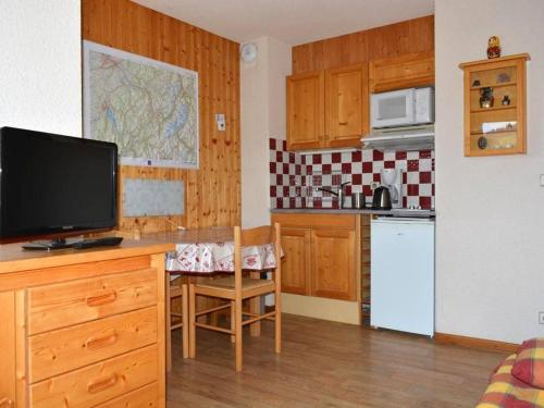 Studio cabine au Chinaillon, calme, proche pistes, parking - FR-1-241-109