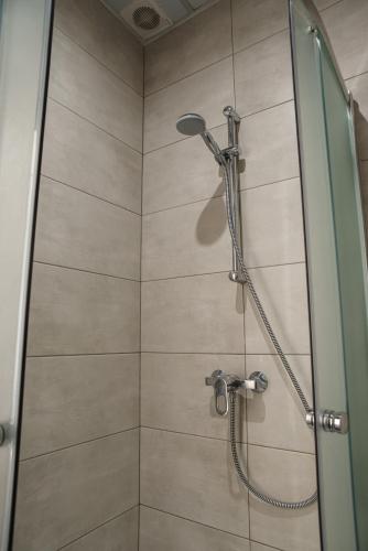 Un baño de Ermitazh Hotel Complex