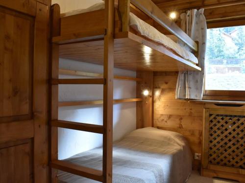 Appartement 4 pièces, terrasse ensoleillée, accès pistes et commerces à 150m, navette gratuite
