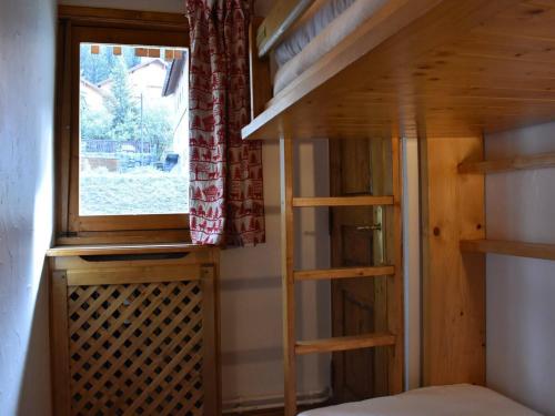 Appartement 4 pièces, terrasse ensoleillée, accès pistes et commerces à 150m, navette gratuite
