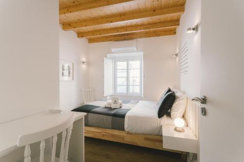 Best Houses 60 - Lusiadas I
