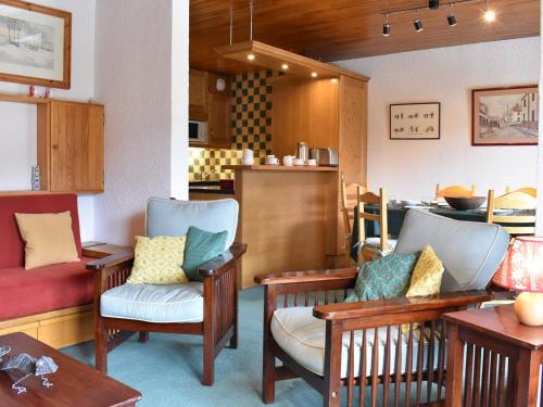 Appartement 3 pièces avec balcon et WIFI à 150m des pistes, 6 personnes - Méribel - FR-1-180-155