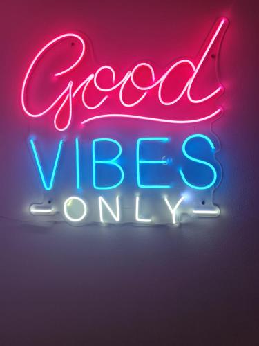 Water Views At Large Luxury One Bed