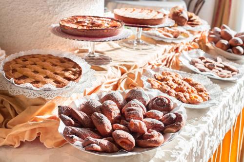 Jídlo v hotelu nebo okolí