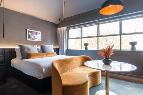 Velvet Hotel Image