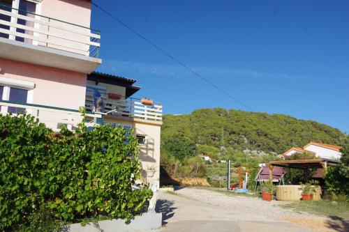 Apartments Opsenica Barbat – Photos 2