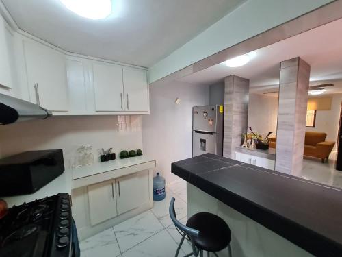 CASA COMPLETA CON SERVICIOS – Photos 2