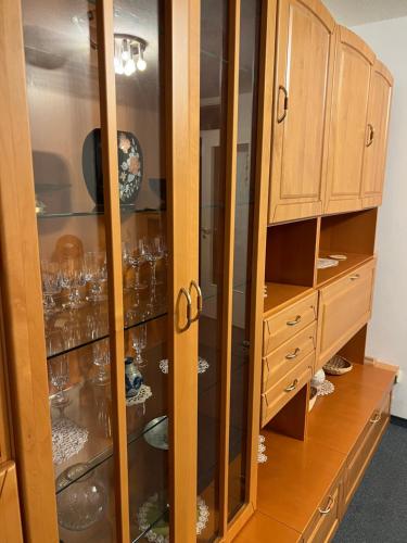Η κουζίνα ή μικρή κουζίνα στο Komplette Wohnung in Wendelstein bei Nürnberg - Messenähe