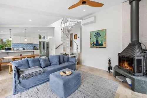 Sky High House picture