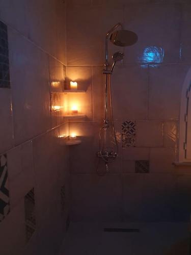 Sea view flat – includes Turkish bath in Old Town.