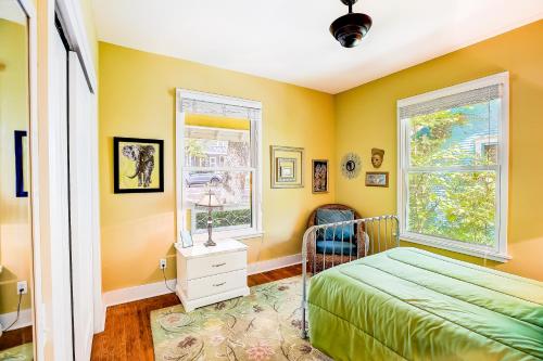 Ένα ή περισσότερα κρεβάτια σε δωμάτιο στο Garden Home