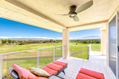 Tropical Elegance Golf Course Penthouse – Photos 2