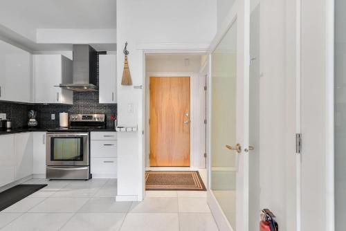 Marina View Executive Condo – Photos 3