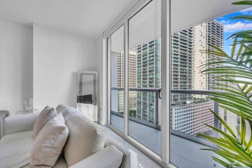 Un balcón o terraza en Modern 1 Bed ICON Brickell with Amazing Views