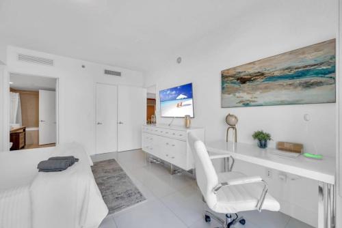 Modern 1 Bed ICON Brickell with Amazing Views photo 19