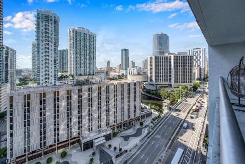 Modern 1 Bed ICON Brickell with Amazing Views photo 23
