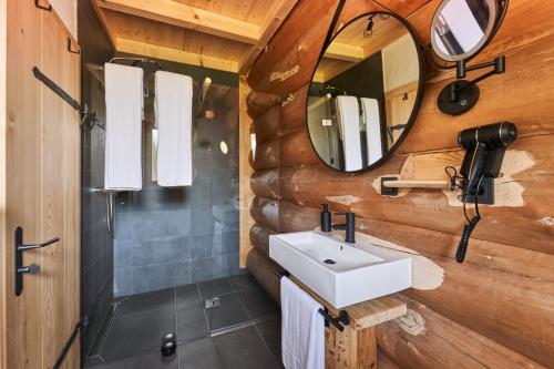Vannituba majutusasutuses Jakob Chalets