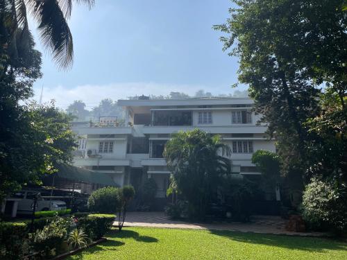 Gallery image of The Choudhury Manor Homestay in Guwahati