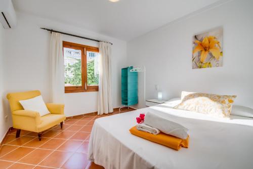 Postel nebo postele na pokoji v ubytování Ideal Property Mallorca - Can Jaume
