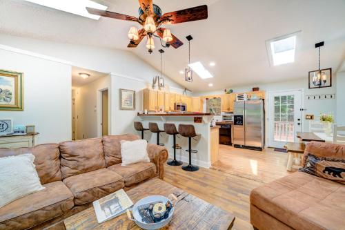Cozy Cabin Nest – Photos 3