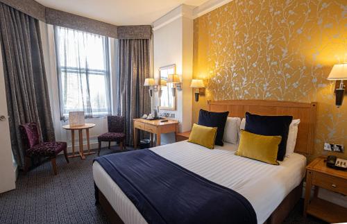 Standard Double Room with Air Conditioning