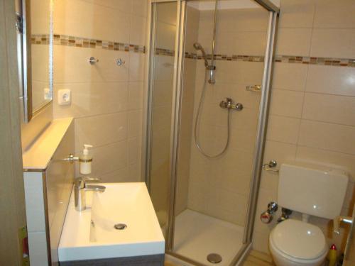 Ένα μπάνιο στο TRA7b "Residenz Windrose"