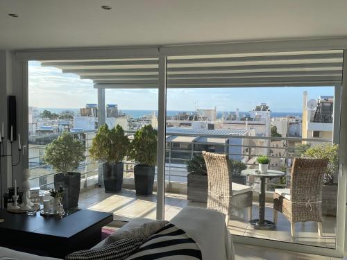 Luxury Penthouse Studio with Sea View, Palaio Faliro