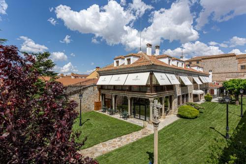 La Casa del Presidente Small Luxury Hotels — Property building