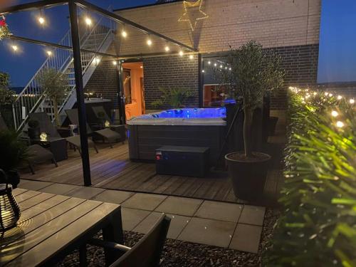 Πισίνα στο ή κοντά στο Wellness Dome Penthouse Suite