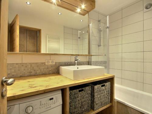 Magnifique appartement 8 personnes, balcon, skis aux pieds