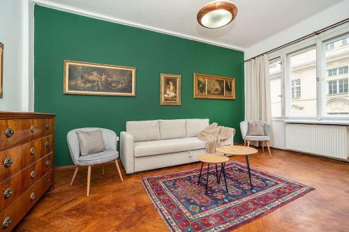 Classic Old town stay