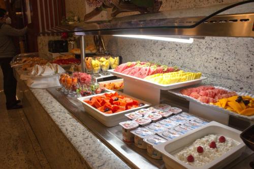 Jídlo v hotelu nebo okolí