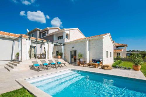 Fotografie z fotogalerie ubytování Villa Moonlight v destinaci Štuti