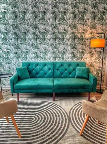 WALK everywhere- amazing apartment