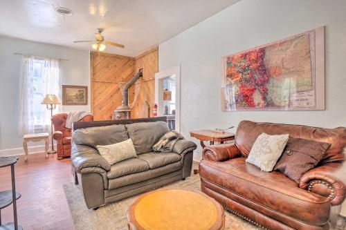 Historic Georgetown Home with Private Backyard! – Photos 2