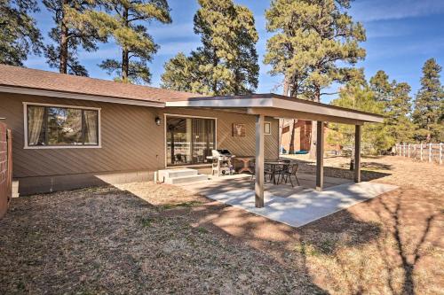 Pet-Friendly Flagstaff Retreat with Backyard! – Photos 3