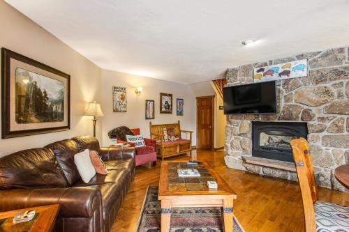 Χώρος καθιστικού στο Winter Park Place 14