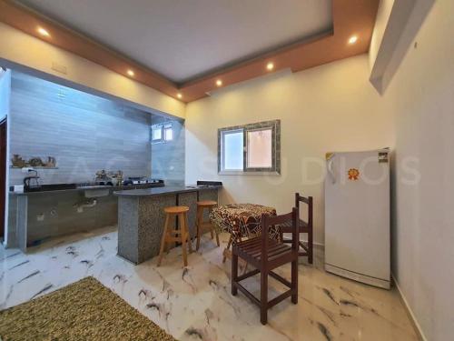 Kuchyň nebo kuchyňský kout v ubytování Zarnouk beach house