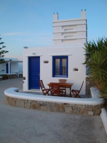 Gallery image of Stavroula Studios in Glastros