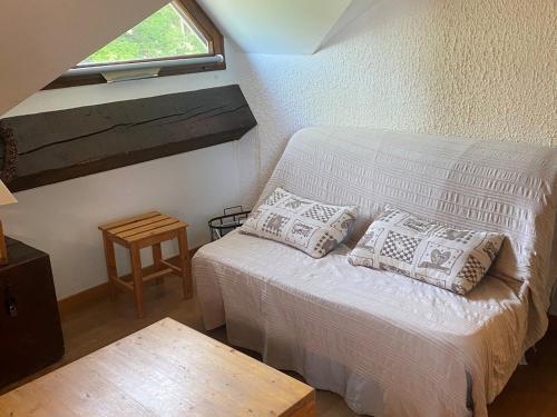 Posteľ alebo postele v izbe v ubytovaní Charmant T2 avec cuisine équipée à Villard-de-Lans - FR-1-515-148