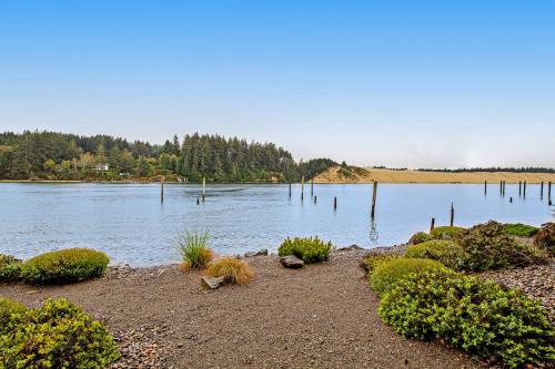 Riverfront Rendezvous – Photos 3