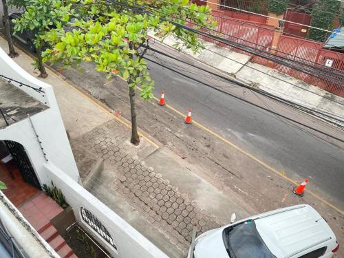 a view of a street with orange traffic cones at Casa Lomas in Tegucigalpa
