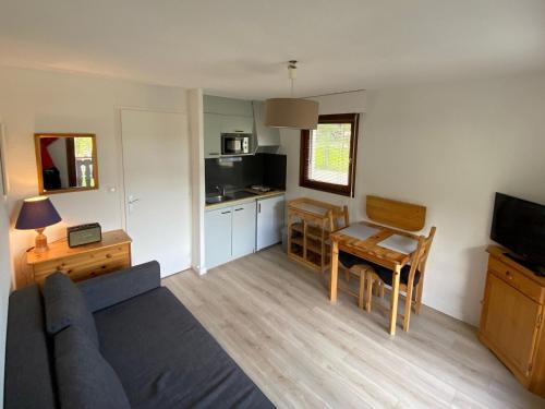 Cosy apartment in Chatel with balcony – Photos 2