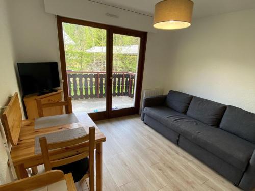 Cosy apartment in Chatel with balcony
