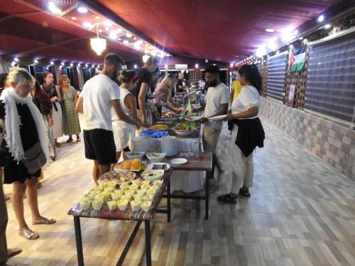 Επισκέπτες που μένουν στο Rum Magic Nights