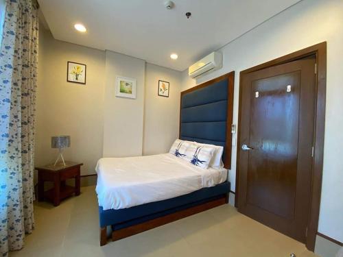 Gallery image of Anvaya Cove Penthouse Unit 10-2 BR. in Morong