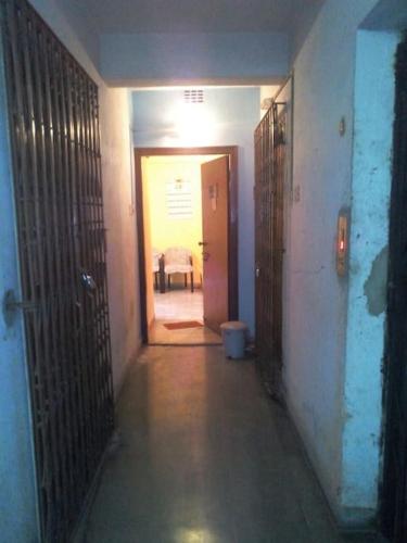 Fotografie z fotogalerie ubytování Fully furnished 2bhk apartment opposite Dakshineshwer Kali temple kolkata v destinaci Kalkata