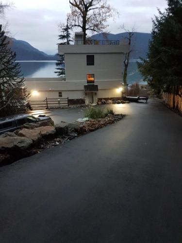 Royal Harrison Retreat – Photos 5