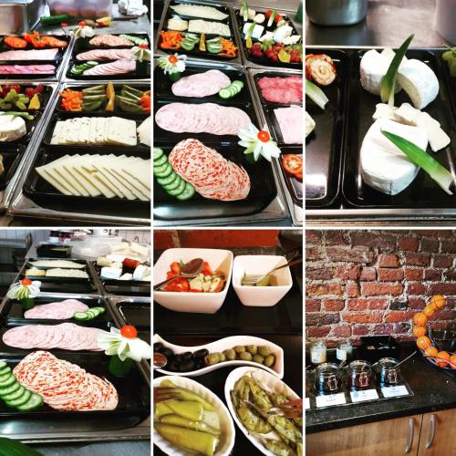 ホテルの敷地内または近くでの食事または食べ物