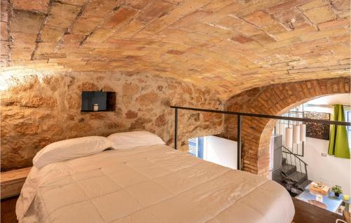 1 Bedroom Beautiful Apartment In Roma